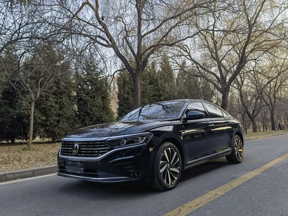 Volkswagen Passat 2022