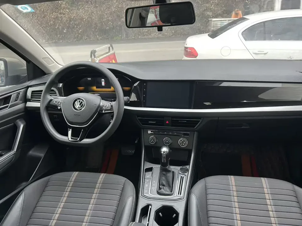 Volkswagen Lavida Lavida 2022 280TSI DSG Comfort Edition 2022 — thumbnail 5