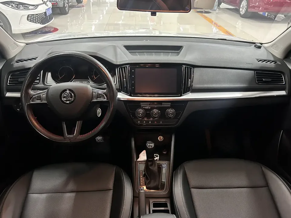 Skoda Comek Comek 2023 1.5L Automatic Comfort Edition 2023 — thumbnail 5