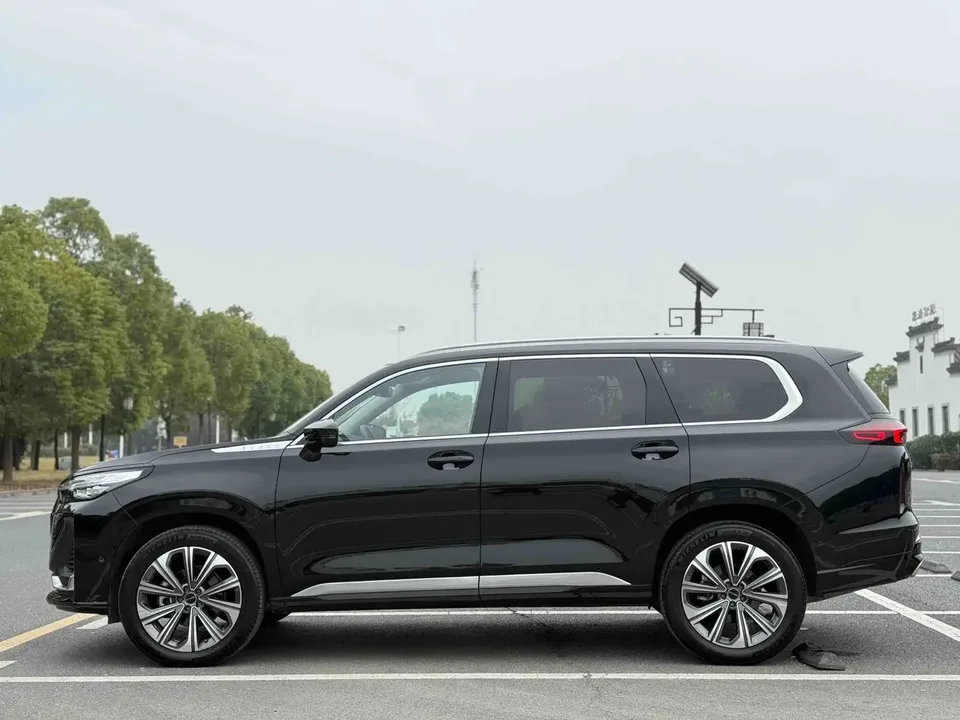 Exeed VX The starry road embraces the moon 2023 2.0T 4WD Xingzun-6 seats 2023 — thumbnail 4