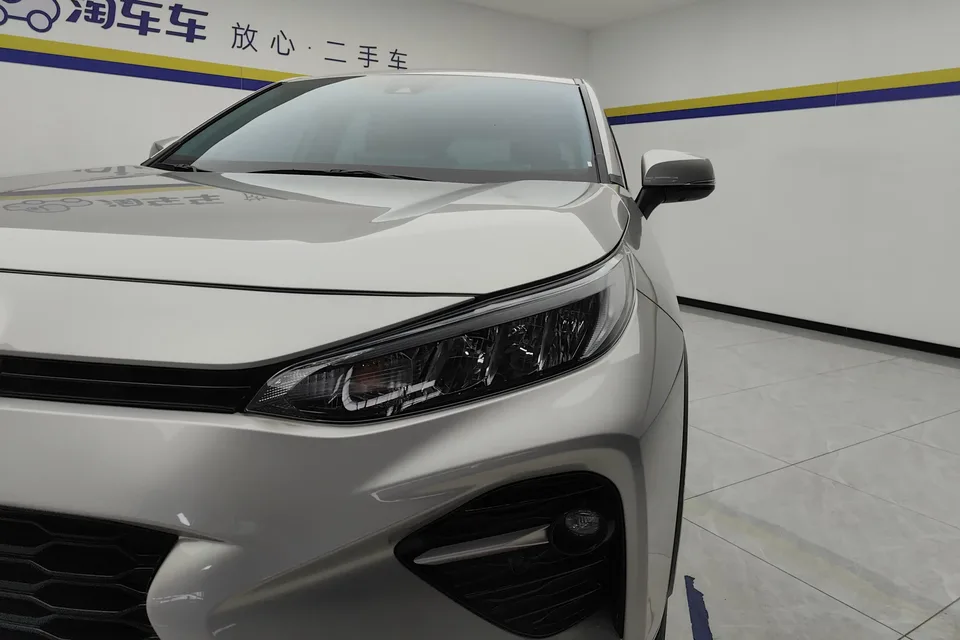 Toyota Willanda 2.0L four-wheel drive luxury PLUS version 2023 — миниатюра 2