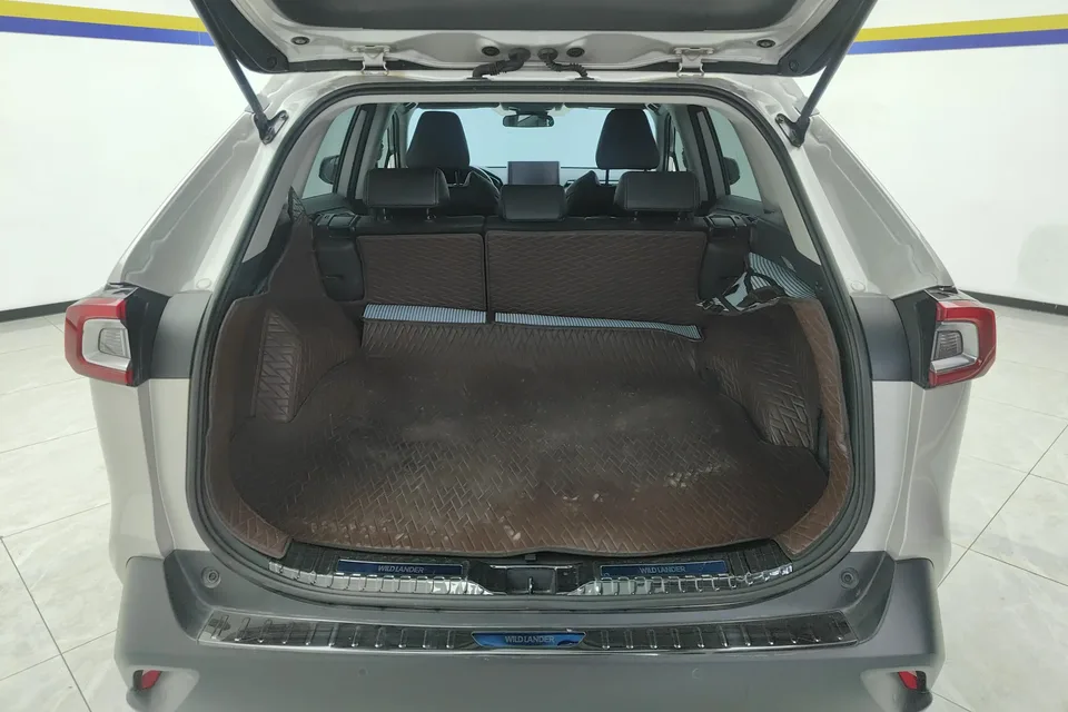 Toyota Willanda 2.0L four-wheel drive luxury PLUS version 2023 — миниатюра 5