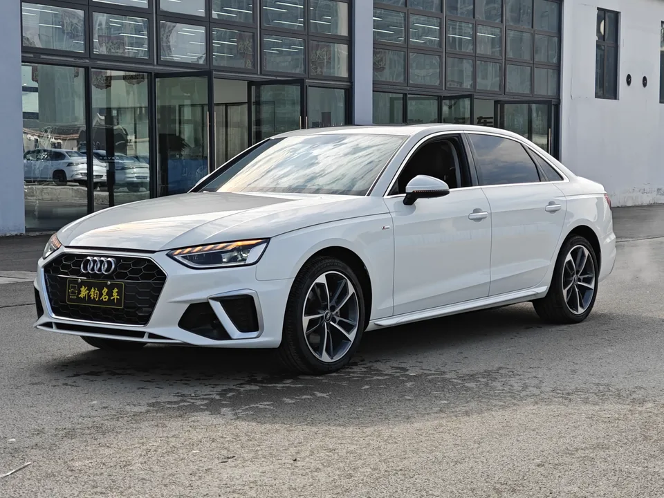 Audi a4 l 2023