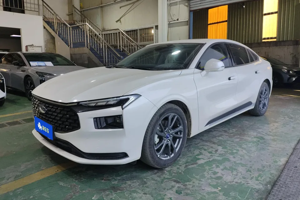 Ford Mondeo 2025