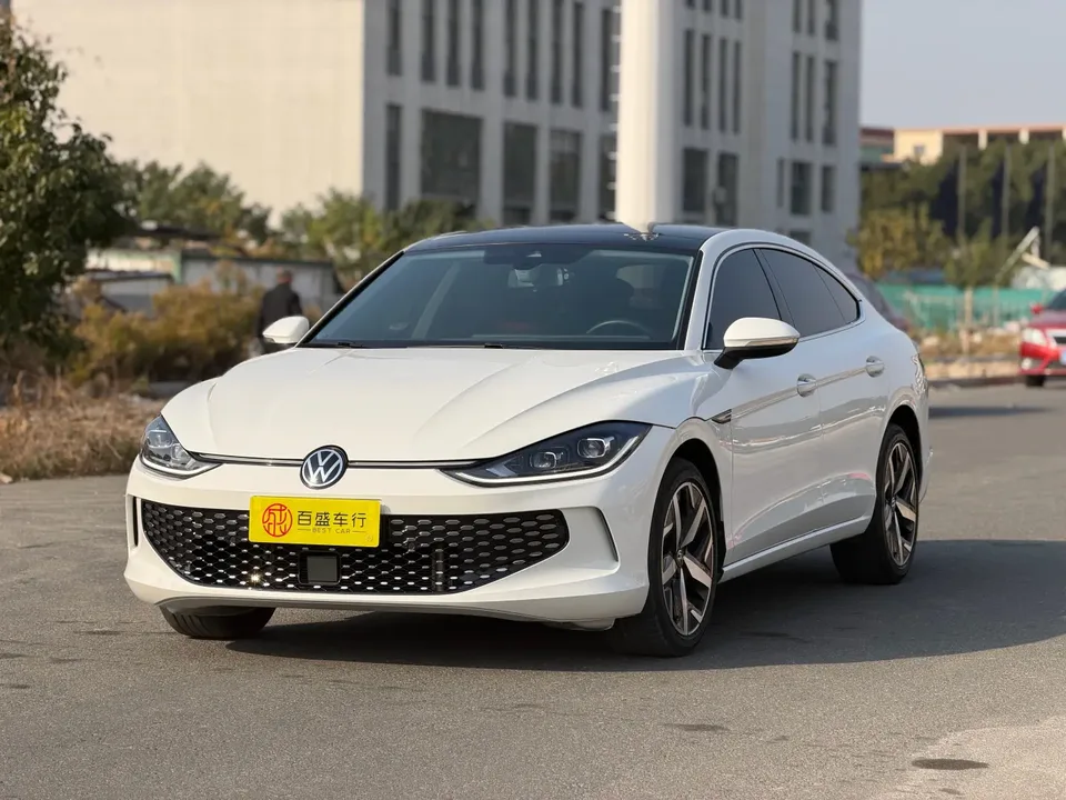 Volkswagen Lamando Lingdu Lingdu L 280TSI DSG Cool Edition 2022 — фото 1, купить с доставкой в Москву