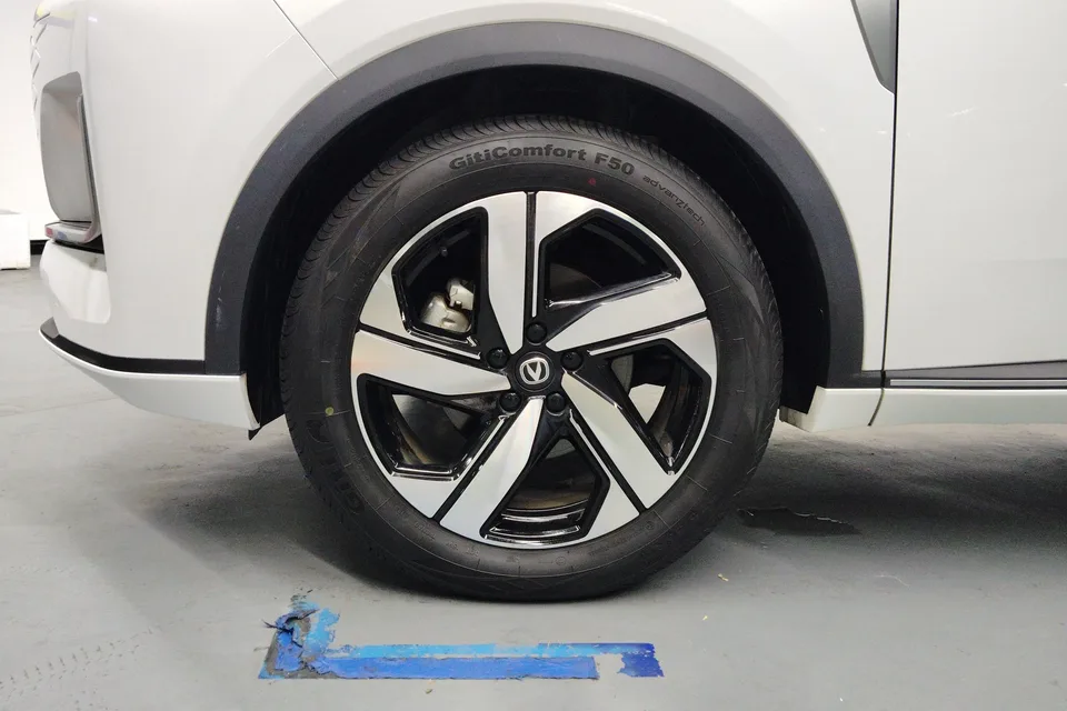 Changan CS55 Plus Changan CS55 PLUS 2024 third generation 1.5T DCT premium model 2024 — миниатюра 3