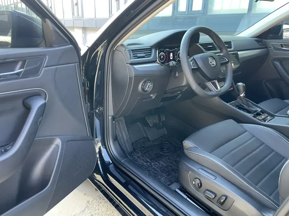 Skoda Speedy facelifted TSI280 DSG exclusive version 2024 — миниатюра 4