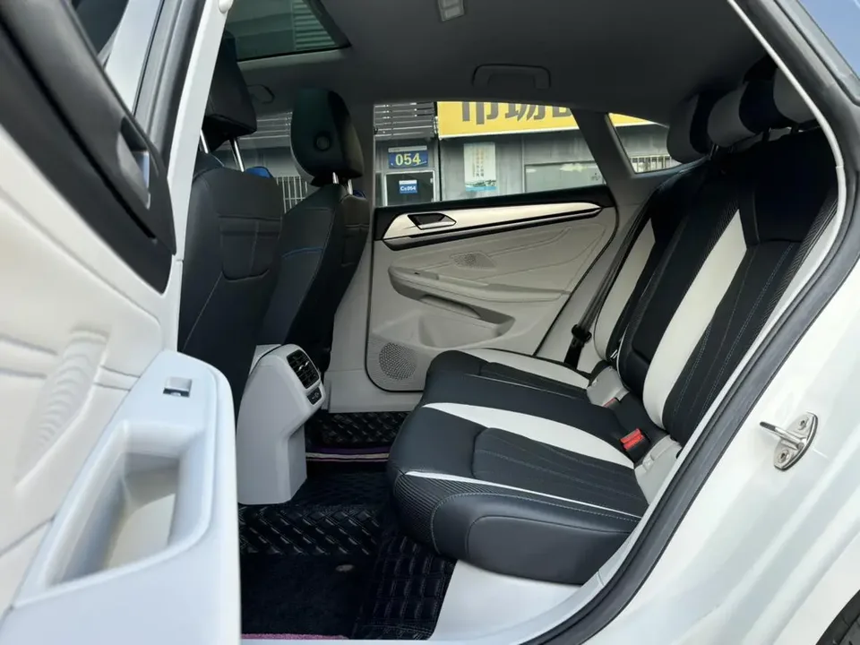 Volkswagen Lamando Lingdu 2024 2024 Lingdu Lingdu L 280TSI DSG Cool Edition 2024 — thumbnail 4