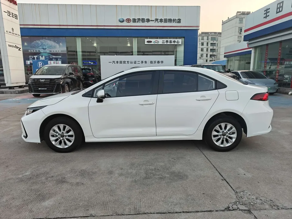 Toyota Corolla Corolla 2023 1.2T S-CVT Pioneer Edition 2024 — photo 1, buy with delivery to Moscow