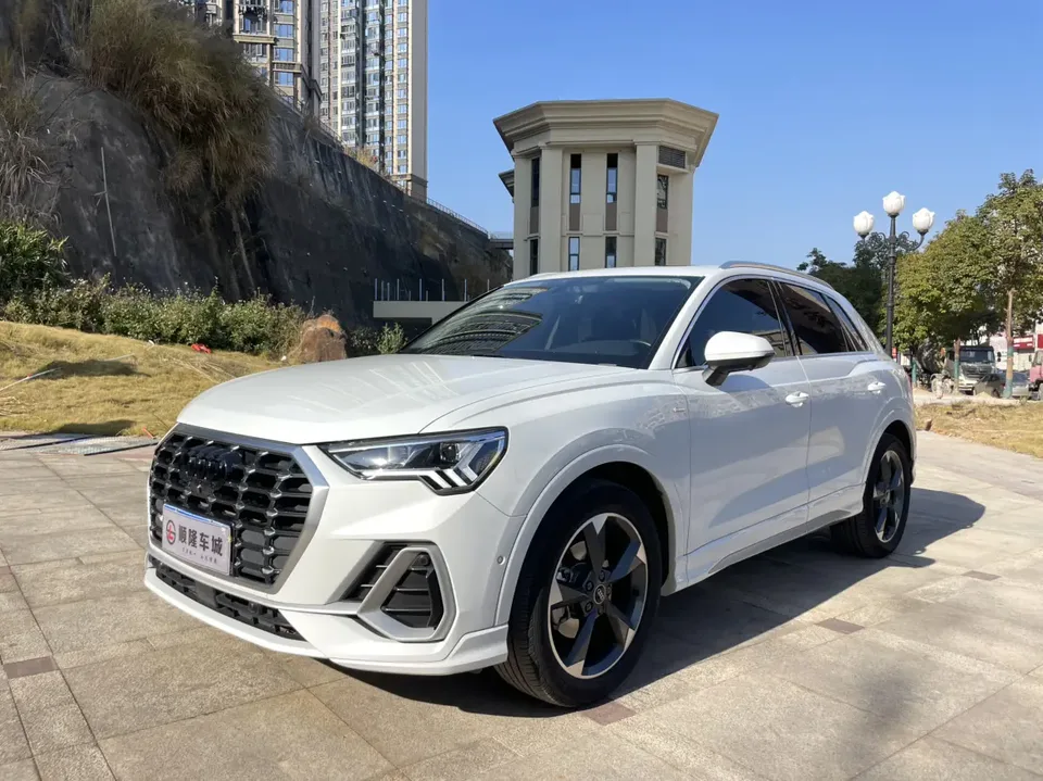 Audi Q3 2022