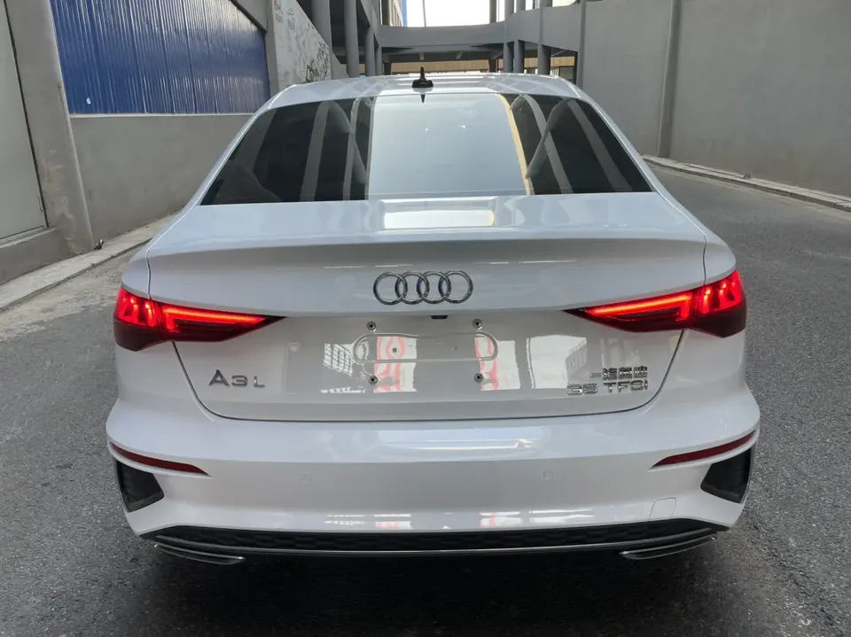 Audi A3 facelift A3L Limousine 35 TFSI stylish and sporty 2023 — миниатюра 5