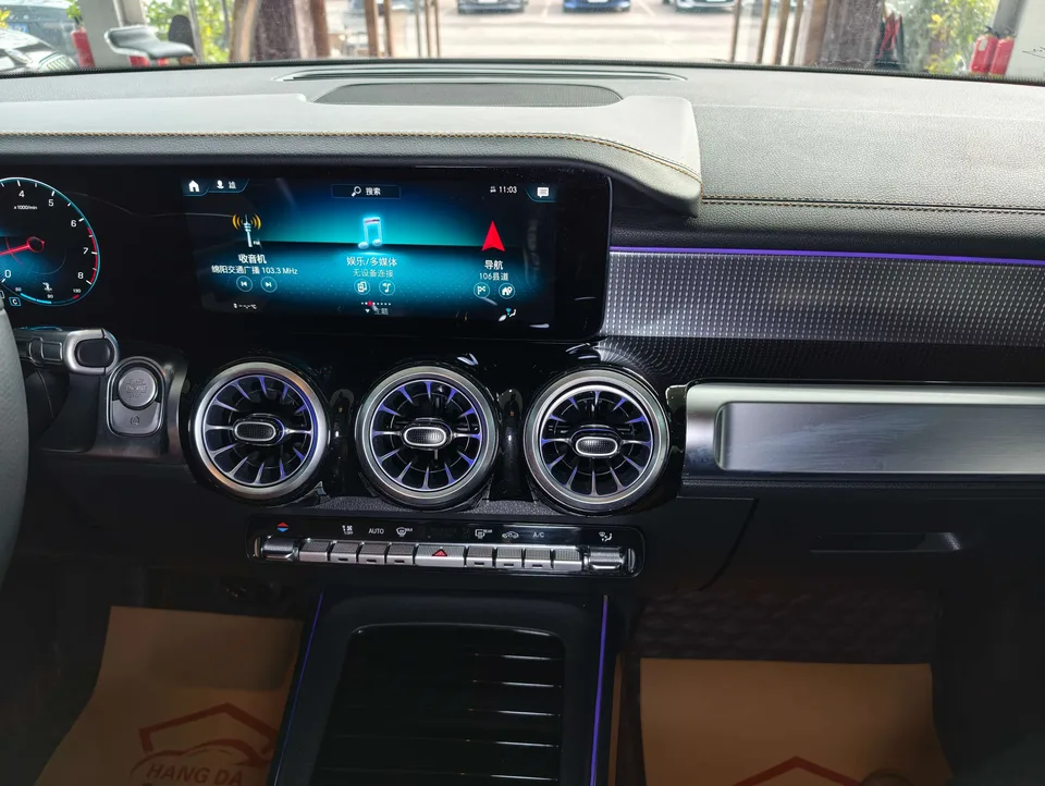 Mercedes-Benz GLB-Class Mercedes-Benz GLB 2022 GLB 200 Dynamic 2022 — миниатюра 4
