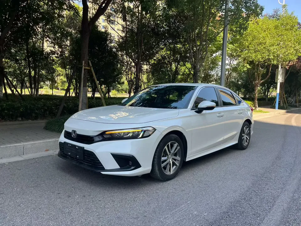 Honda CIVIC 2024