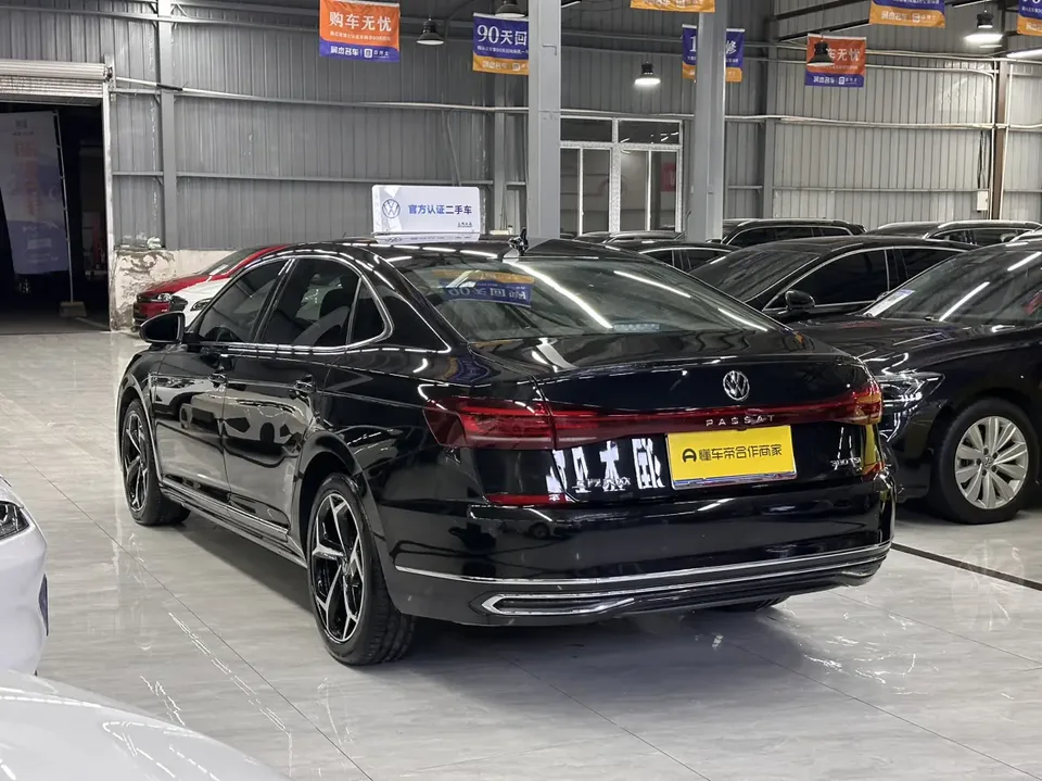 Volkswagen Passat Passat 2024 380TSI Star Elite Edition 2025 — миниатюра 4