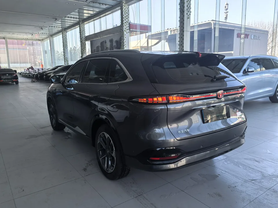 Changan CS75PLUS Changan CS75 PLUS 2025 fourth generation 1.5T New Blue Whale Smart Flagship 2024 — миниатюра 4