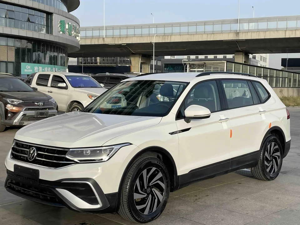 Volkswagen Tiguan L 2022