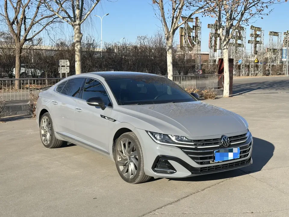 Volkswagen Arteon CC 2024 380TSI Eye-catching Edition 2024 — thumbnail 3