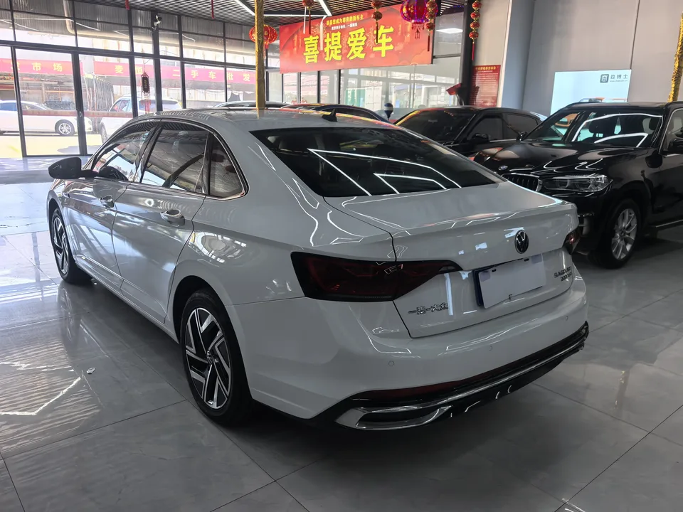 Volkswagen Sagitar 2023 Sagitar 200TSI DSG Flying Edition 2023 — миниатюра 4