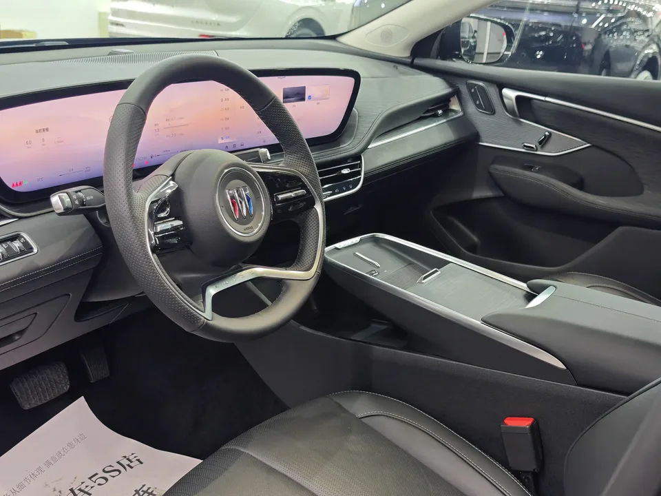 Buick LaCrosse LaCrosse 2024 28T Automatic Premium Edition 2024 — thumbnail 4