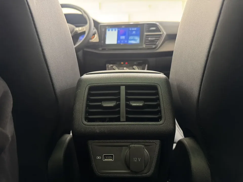 Jetta VS7 280TSI Automatic Enjoy Edition 2022 — миниатюра 3