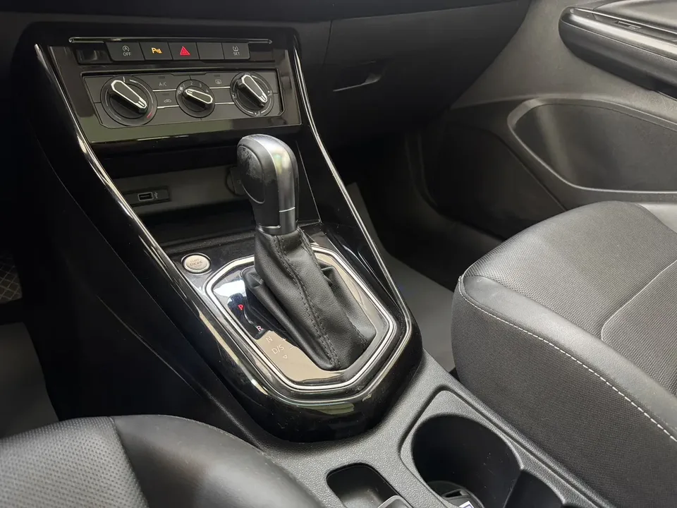 Jetta VS7 280TSI Automatic Enjoy Edition 2022 — миниатюра 4