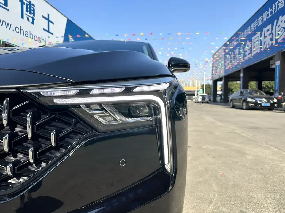 FAW Bestune B70 Besturn B70 2023 Bestune B70 2023 third generation 1.5T automatic enjoyment model 2024 — thumbnail 3