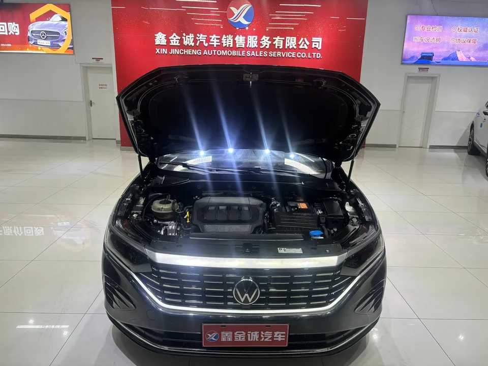 Volkswagen Passat Passat 2022 330TSI Elite Edition 2022 — миниатюра 3
