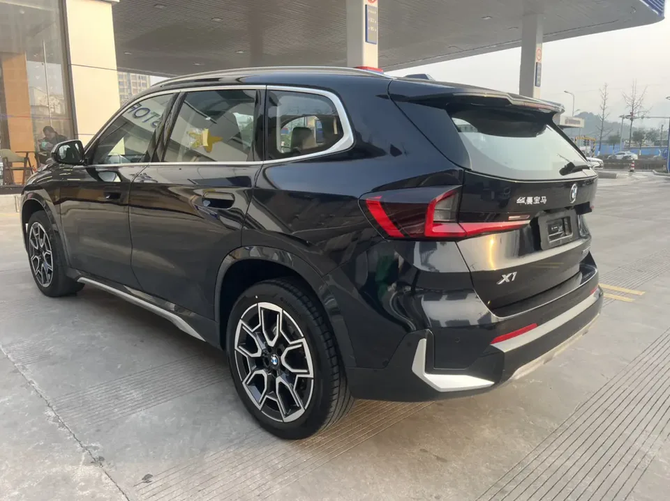 BMW X1 BMW X1 2023 sDrive25Li X Design Package 2023 — thumbnail 2