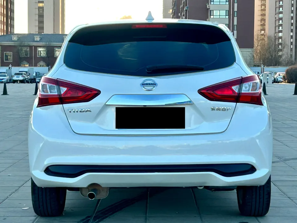 Nissan Tiida Tiida 2021 1.6L CVT Intelligent Travel Edition 2022 — thumbnail 4