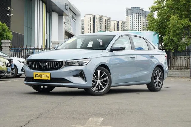 Geely Emgrand 400 1.5L 2026 — фото 1, купить с доставкой в Москву