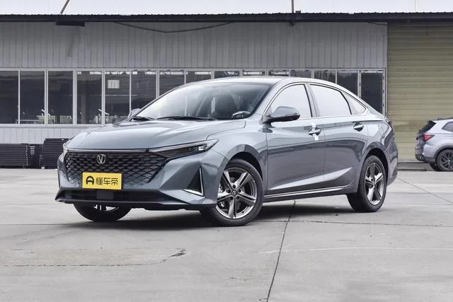 Changan Raeton PLUS 1.5T DCT 2024 — фото 1, купить с доставкой в Москву