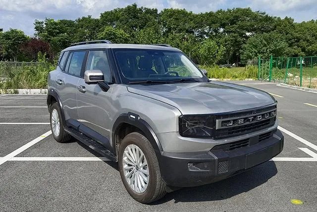 Jetour Freeer 1.5TD 2025 — фото 1, купить с доставкой в Москву