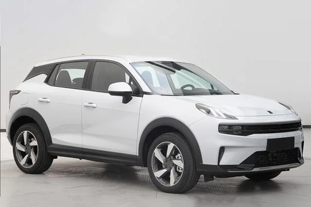 Lynk & Co 06 EM-P EM-P 126Max 2025 — фото 1, купить с доставкой в Москву