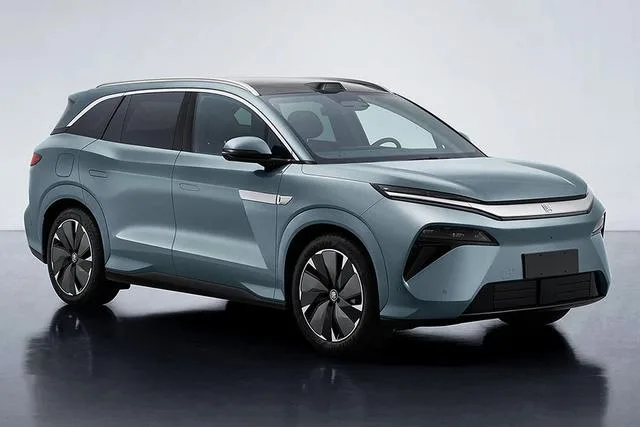BYD Tang L EV 600KM 2025 — фото 1, купить с доставкой в Москву