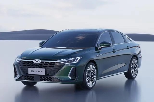 Chery Arrizo 8 1.6TGDI DCT 2025 — фото 1, купить с доставкой в Москву