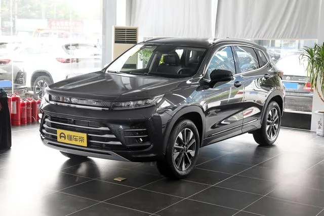 Exeed TX 1.5T CVT 2025 — фото 1, купить с доставкой в Москву