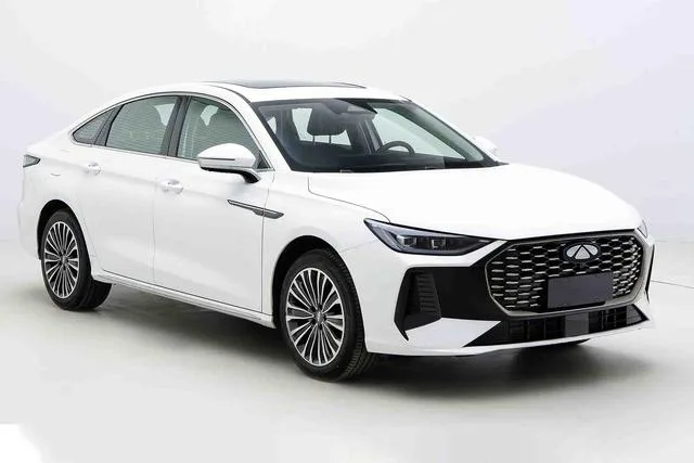 Chery Fengyun Fengyun A8 70km 2025 — фото 1, купить с доставкой в Москву