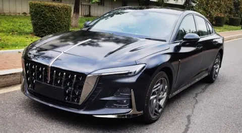 Hongqi H6 2025 buy in Moscow