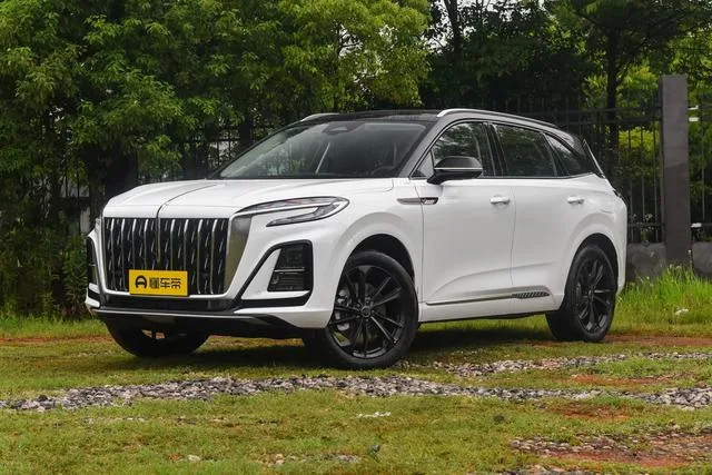 Hongqi HS3 PHEV 117km PLUS 2025 — фото 1, купить с доставкой в Москву