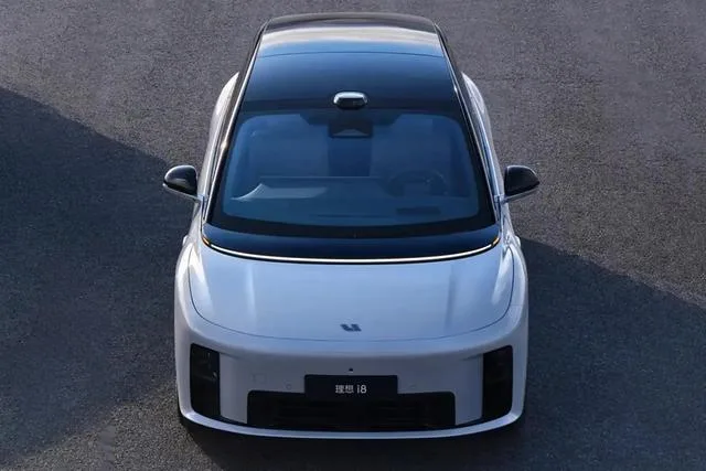 Li Auto Li i8 2025 — фото 1, купить с доставкой в Москву