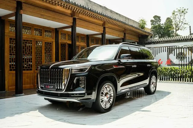 Hongqi Guoyao 4.0T 6 2026 — фото 1, купить с доставкой в Москву