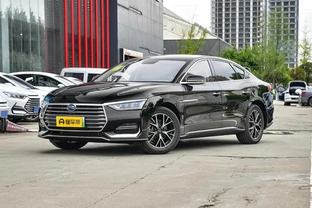 BYD e9 506km 2025 — фото 1, купить с доставкой в Москву