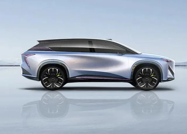 Hongqi Tiangong 08 520 Max 2025 — фото 1, купить с доставкой в Москву