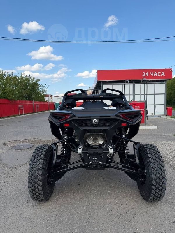 BRP Can-Am Maverick Max R X RC with Smart-Shox 2026 — 4