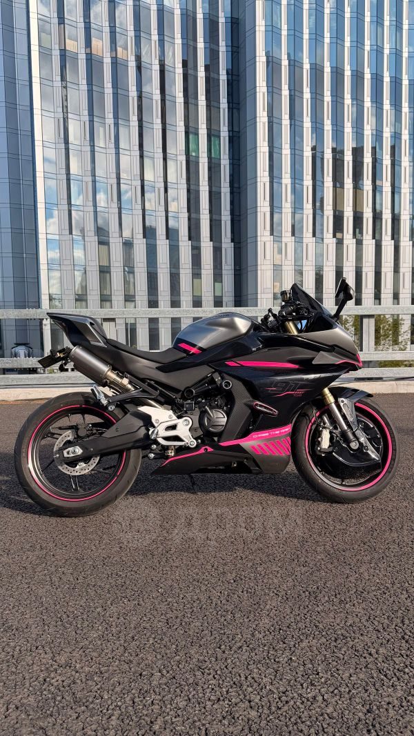 CFMoto 450 SR 2025