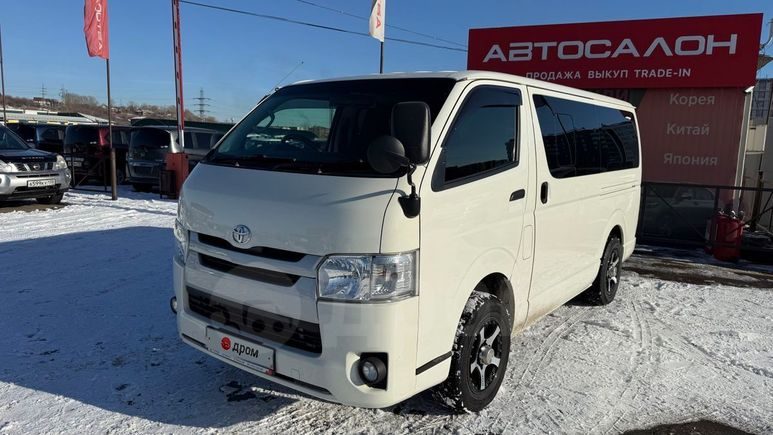 Toyota HIACE VAN 2016