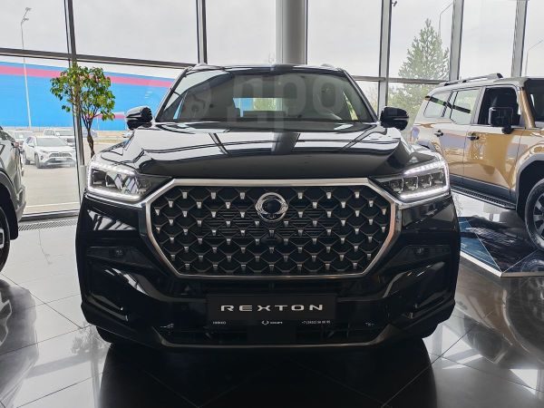 KG Mobility Rexton 2025