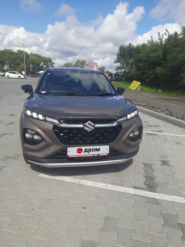 Suzuki FRONX 2025