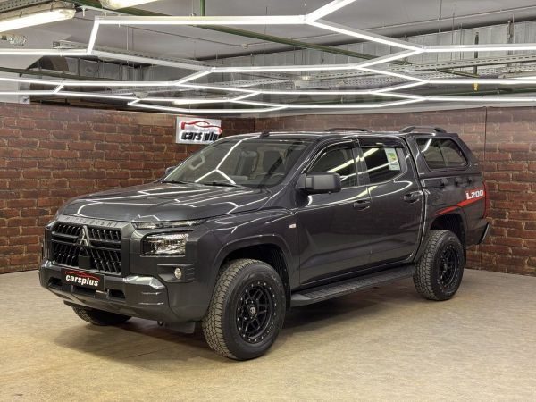 Mitsubishi L200 2025