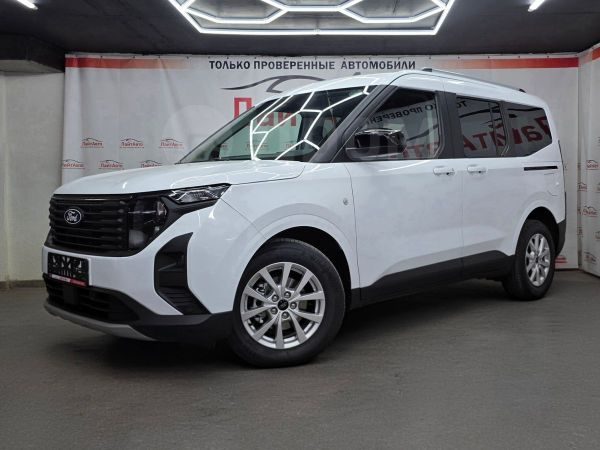 Ford Tourneo Courier 2025